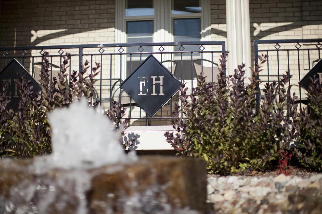 Elm Hurst Inn & Spa Ingersoll ภายนอก รูปภาพ