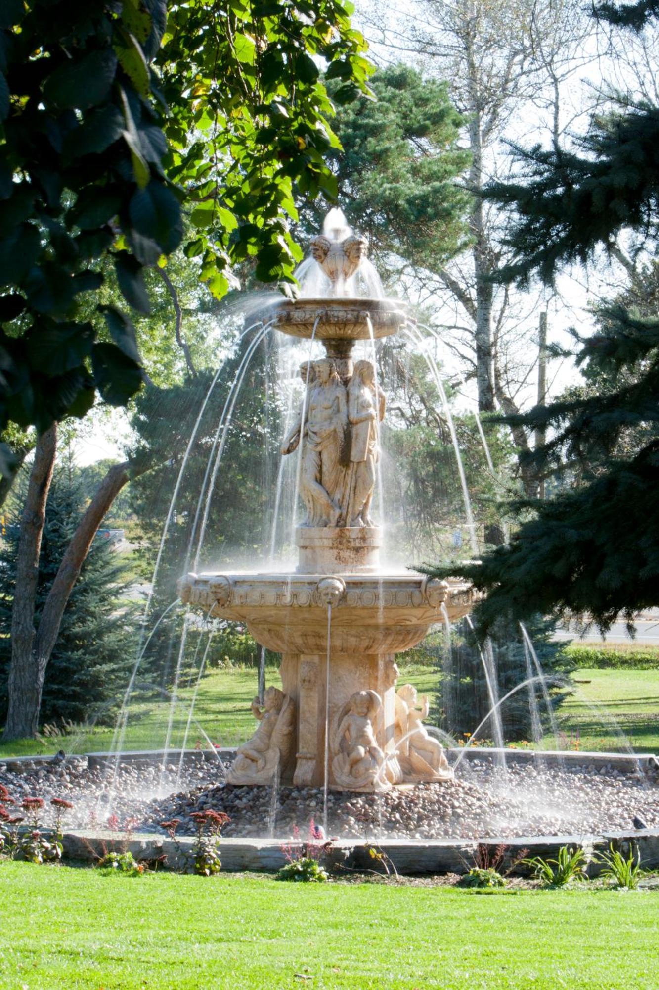 Elm Hurst Inn & Spa Ingersoll ภายนอก รูปภาพ
