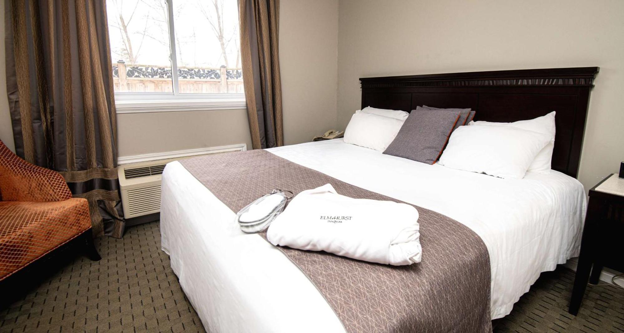 Elm Hurst Inn & Spa Ingersoll ภายนอก รูปภาพ
