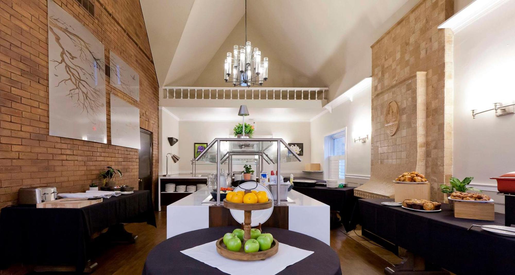 Elm Hurst Inn & Spa Ingersoll ภายนอก รูปภาพ