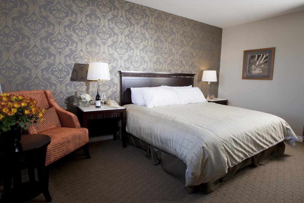 Elm Hurst Inn & Spa Ingersoll ภายนอก รูปภาพ