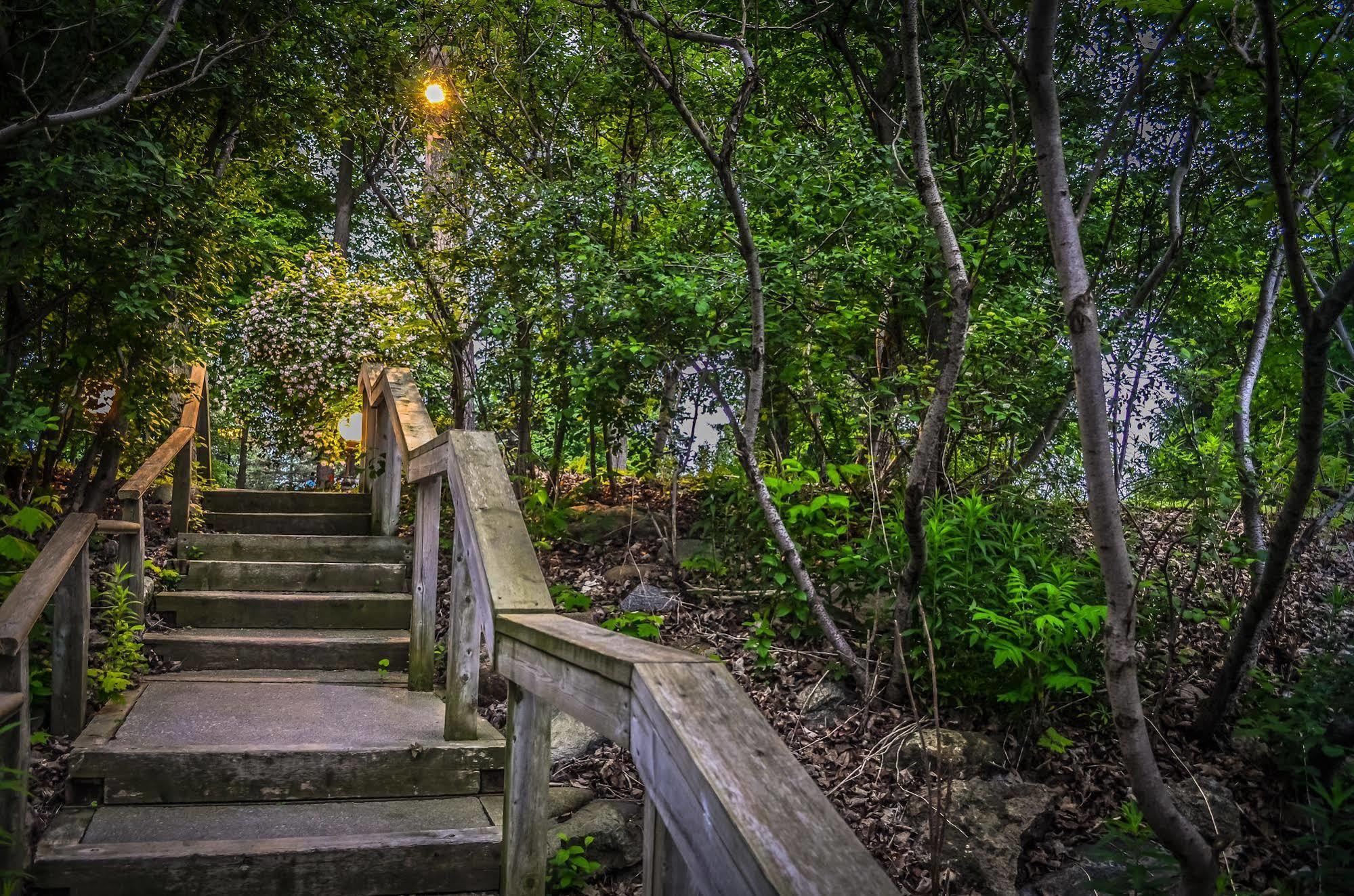 Elm Hurst Inn & Spa Ingersoll ภายนอก รูปภาพ